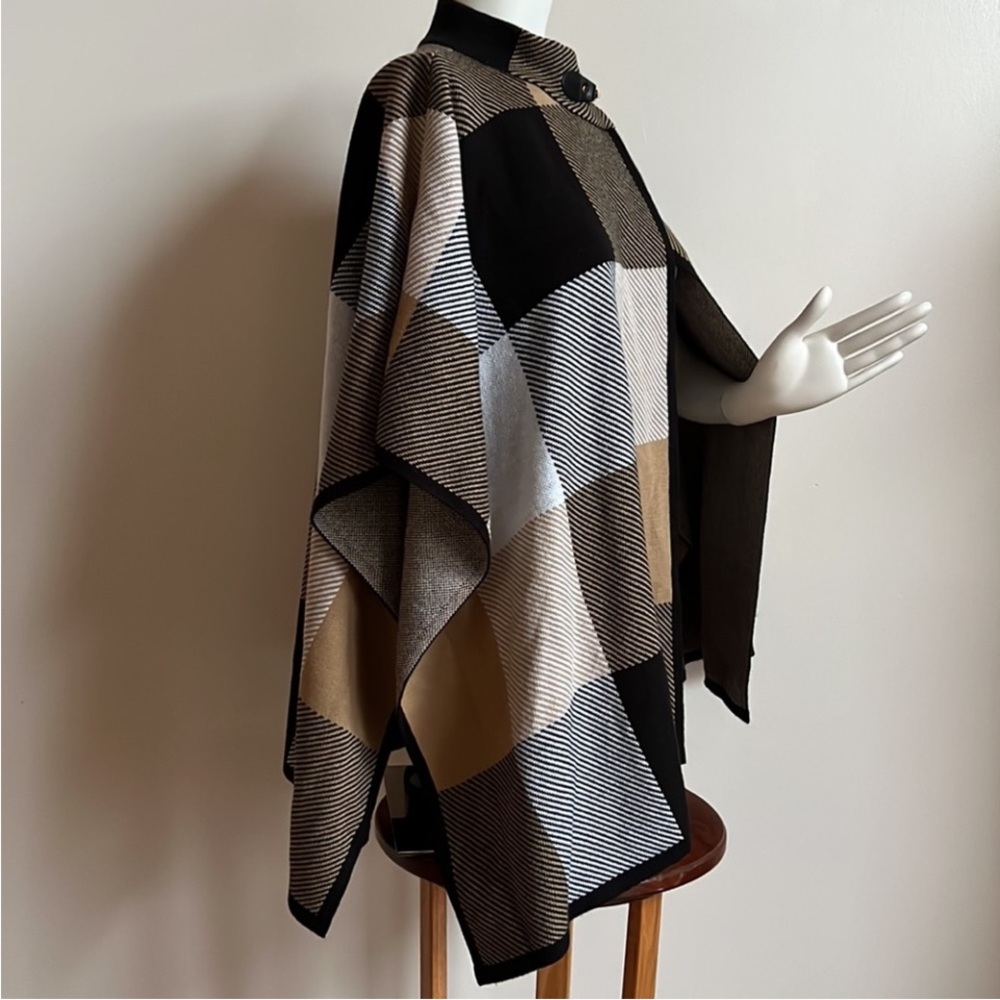 Chico's Black and Tan Checkered Poncho